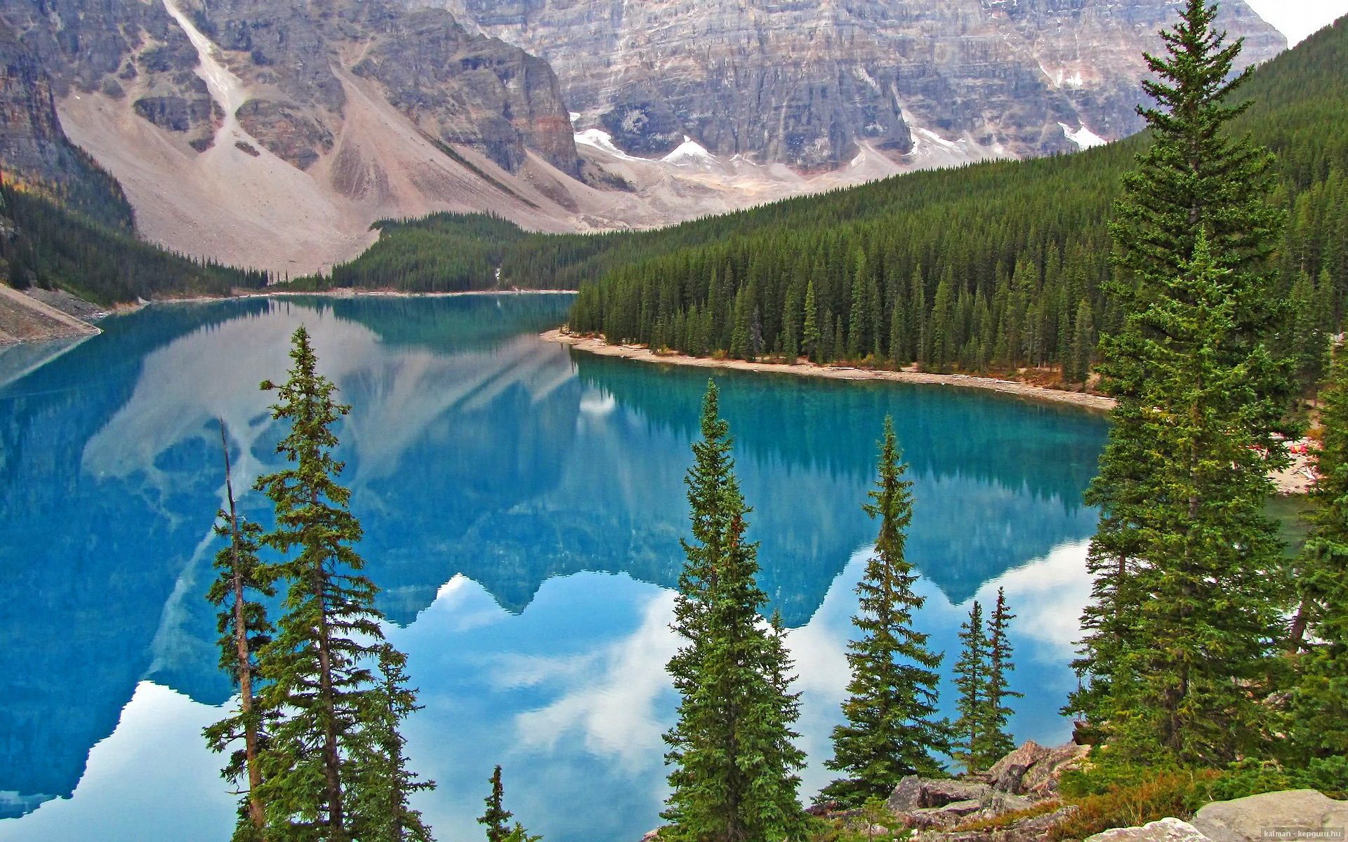 熊猫体育直播-澳大利亚橄榄球队的全球化布局逐步展开，澳大利亚橄榄球比赛规则