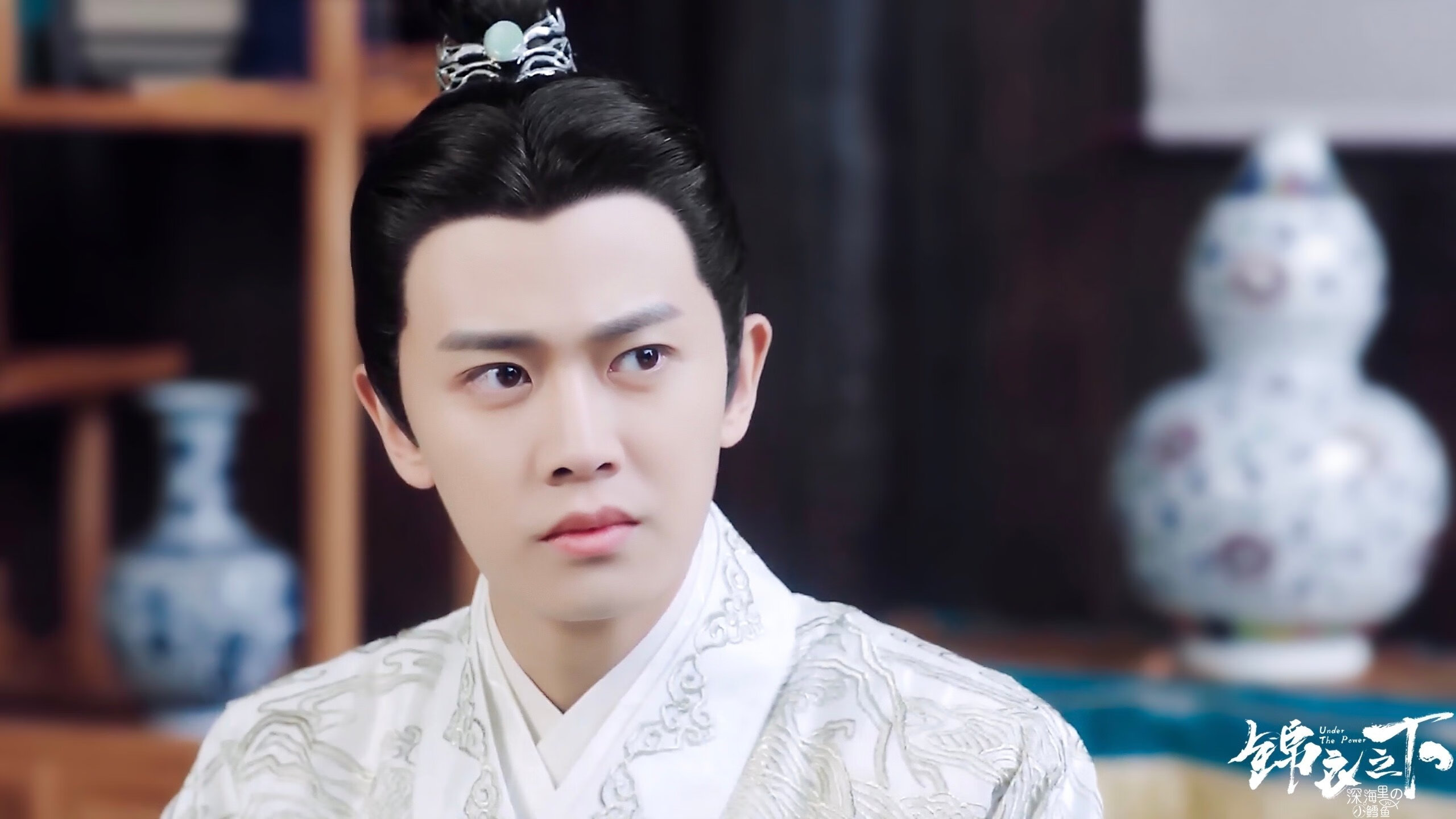 熊猫体育全站-英超火爆对抗：攻守瞬间的精彩比拼，英超对抗强度有多强